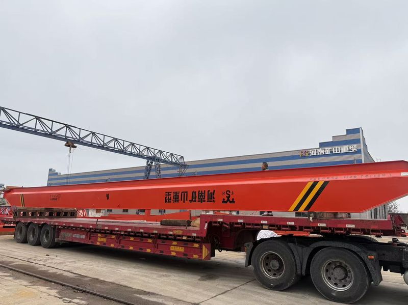防爆單梁起重機(jī) LB8t-22.02m 制作完成 裝車發(fā)出